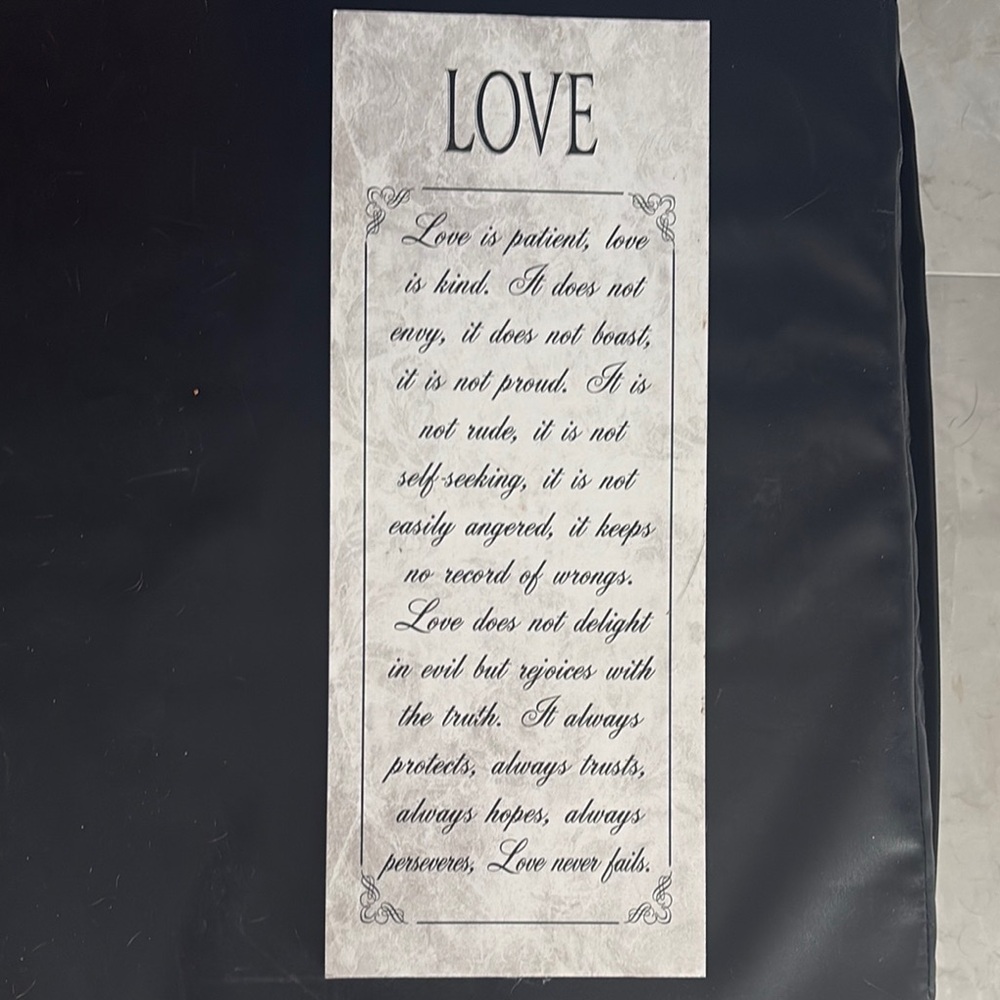 Love Quote Wall Art Decor - Black and White